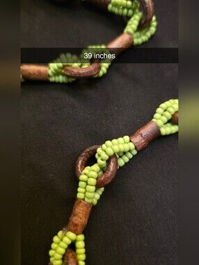 Green Beaded and Wood Link Necklace